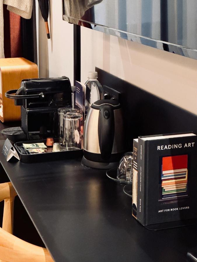 Ruz Hotels Isztambul Kültér fotó A Nespresso machine in a hotel room